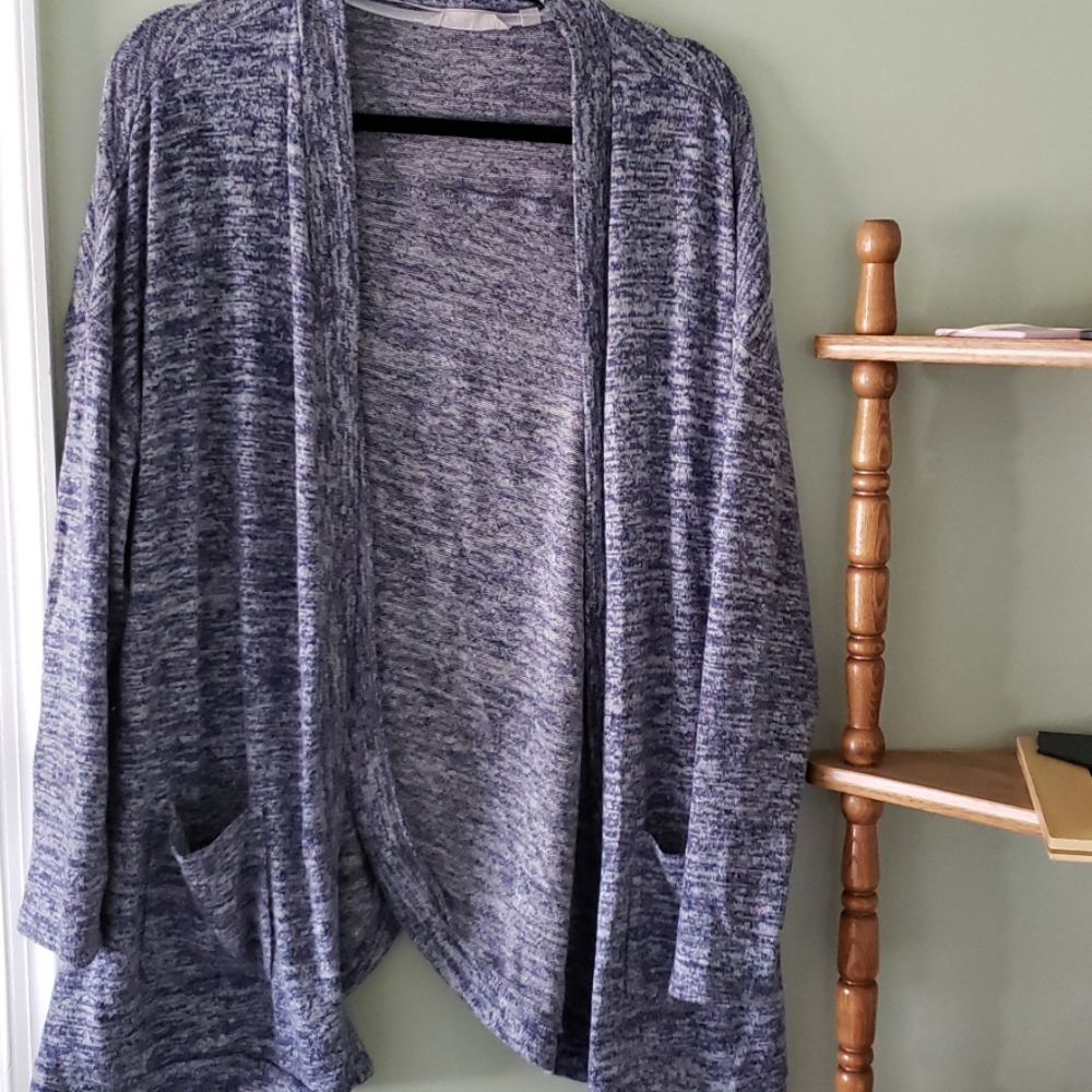 Split back sweater